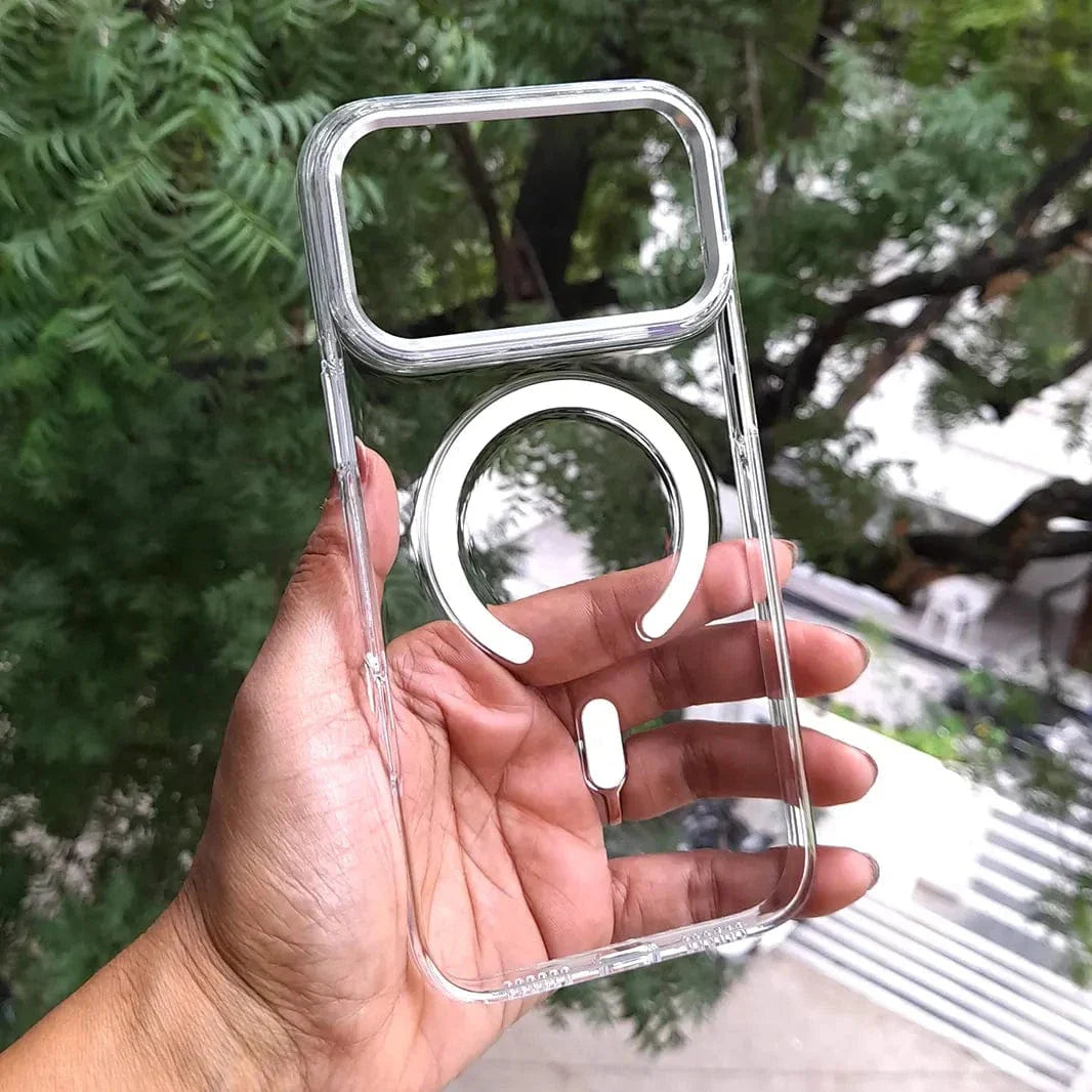 Crystal Clear MagSafe Case Clear