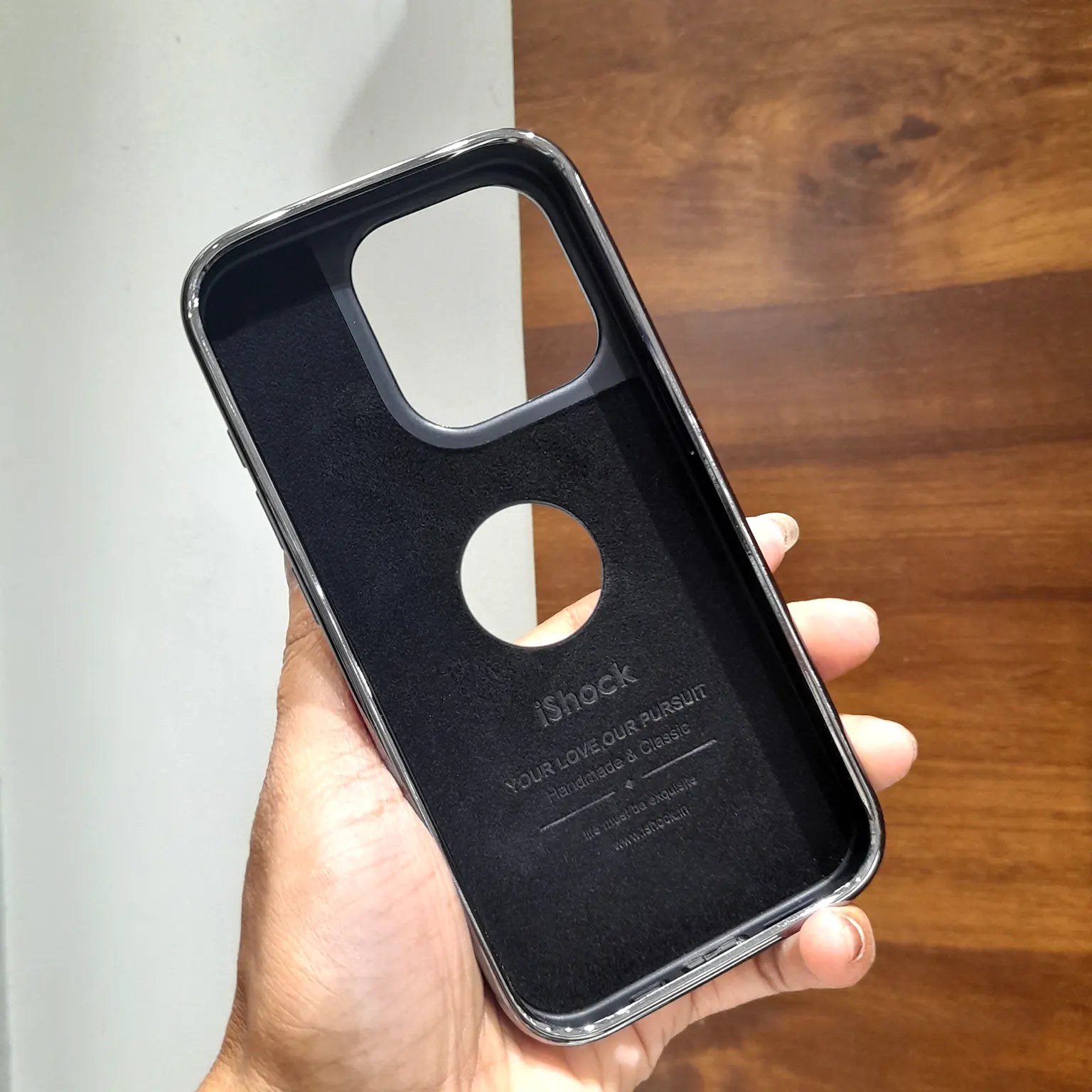 Electroplating Chrome PU Leather Case for iPhone 17