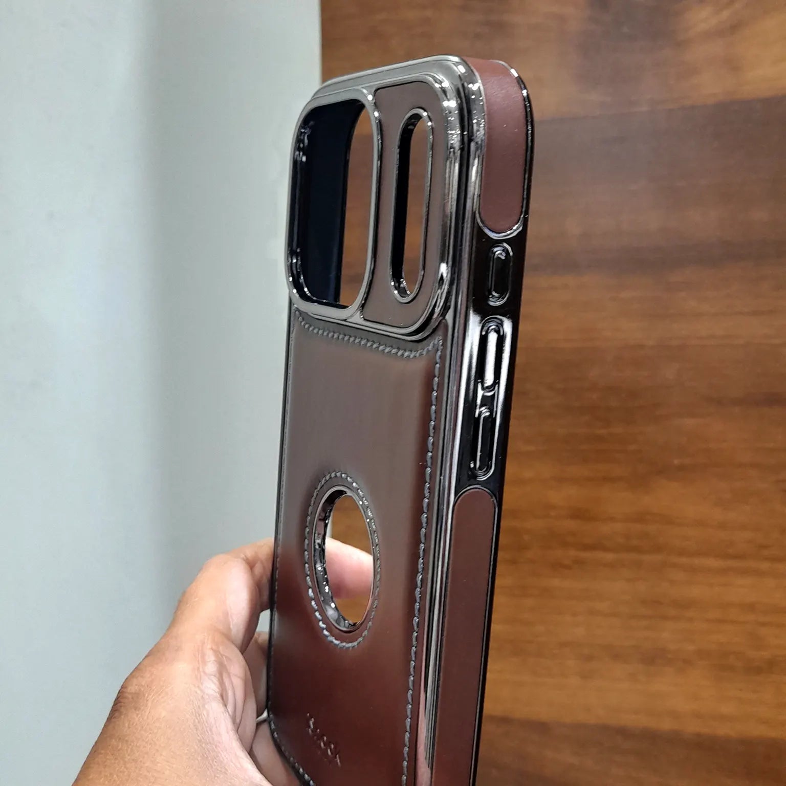 Electroplating Chrome PU Leather Case for iPhone 16 Plus