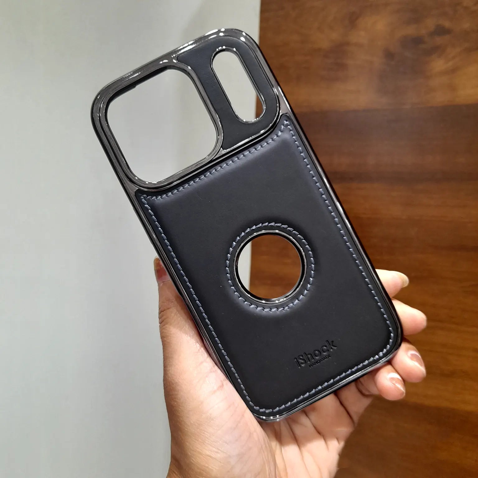Electroplating Chrome PU Leather Case for iPhone 17